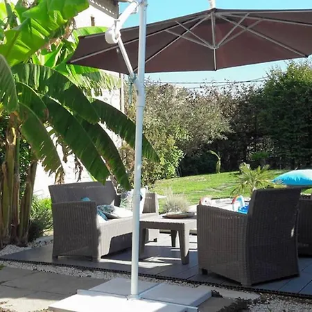 Apartment Romantique Dans Maison Vigneronne