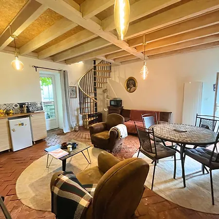 Romantique Dans Maison Vigneronne *