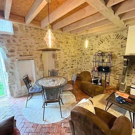 Apartment Romantique Dans Maison Vigneronne Chatel-Guyon