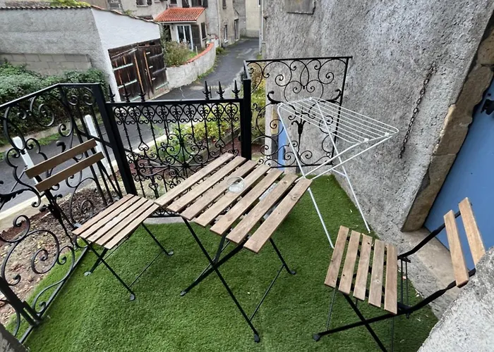 Apartment Romantique Dans Maison Vigneronne